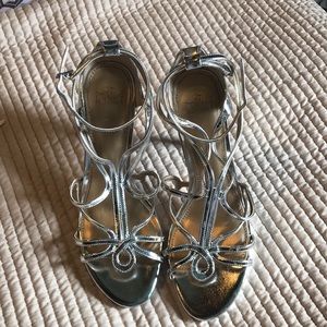 Belle Badgley Mischka